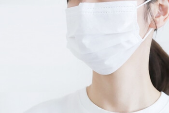 マスクの中の肌を守る!“ニューノーマル”時代のスキンケア
