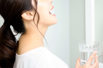 「うがい」で感染予防と口臭予防をしましょう