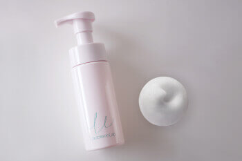 もっちり泡で洗う、泡洗顔フォームが誕生